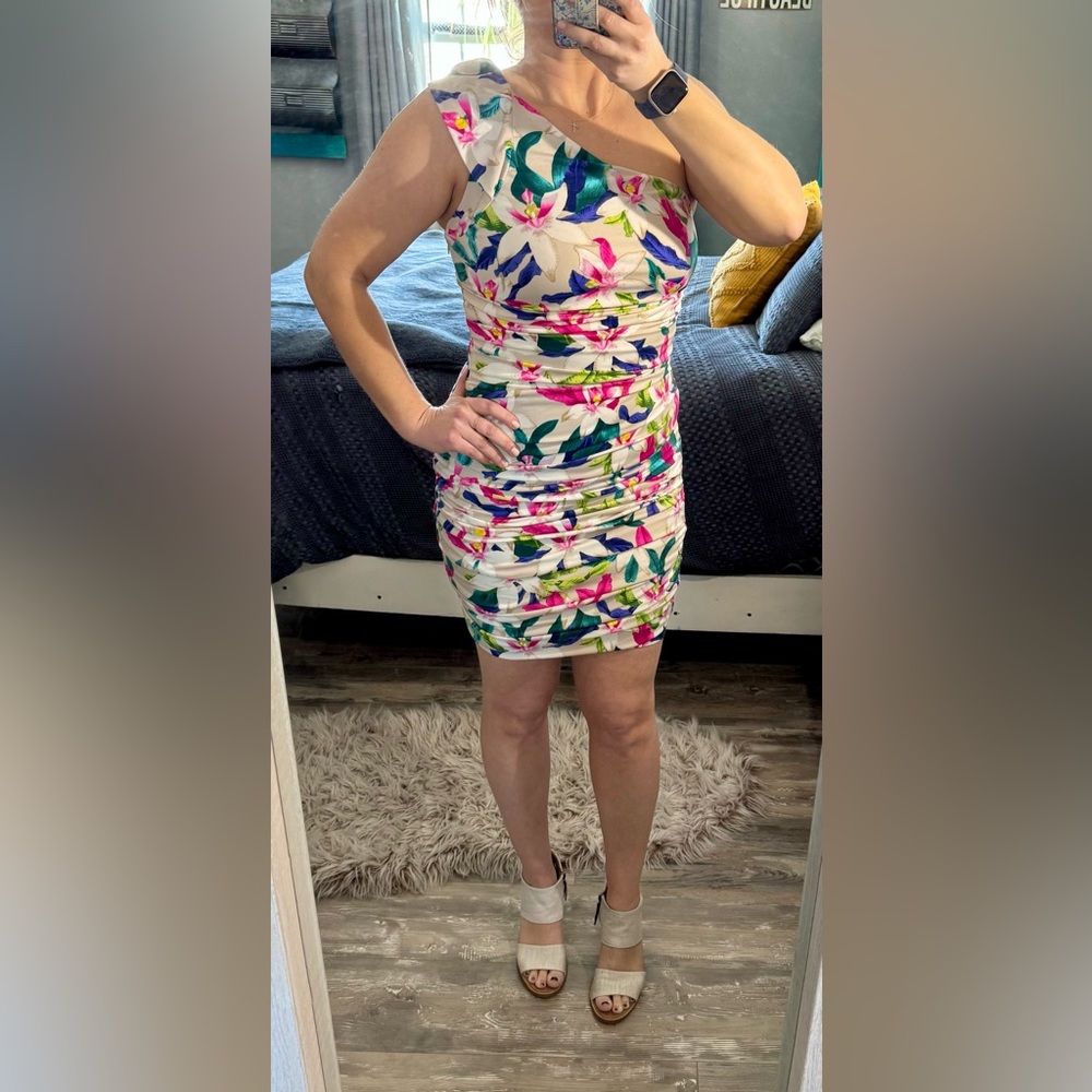 Express One Shoulder Ruched Floral Dress Size 6